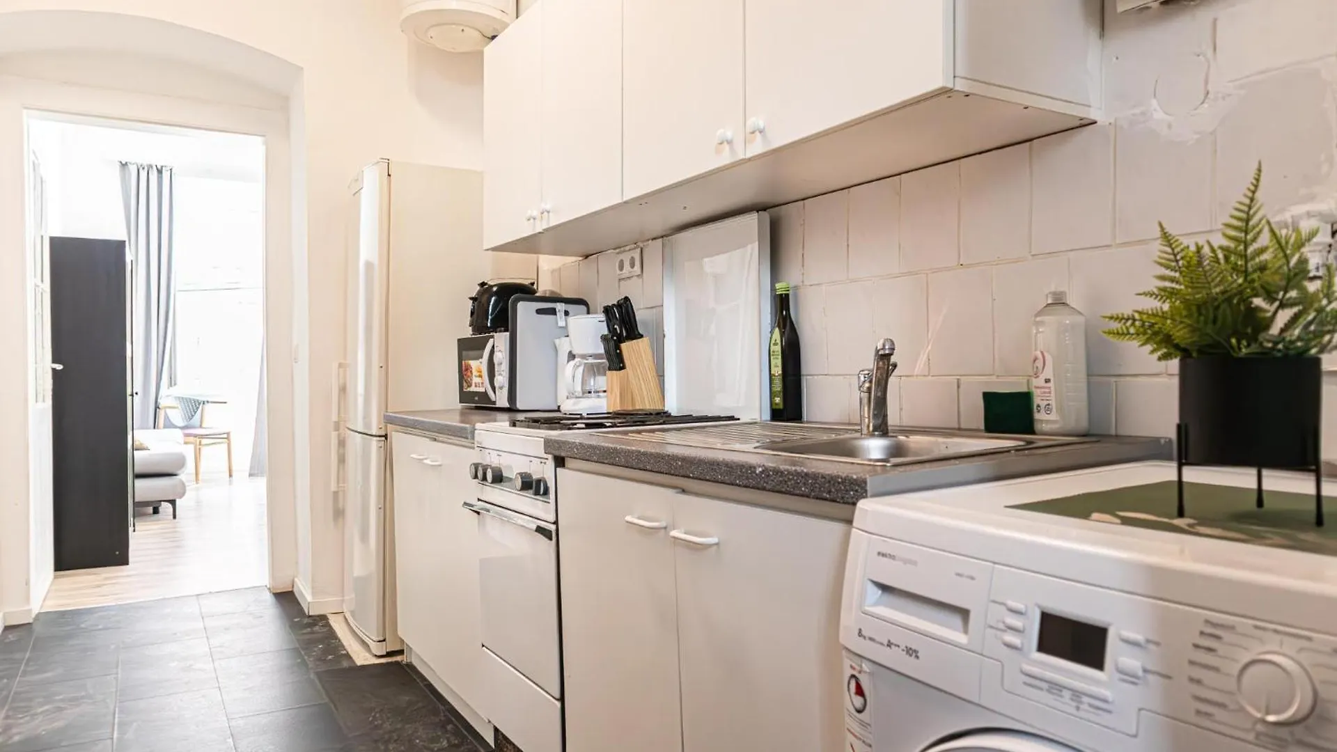 Past Meets Present - 1Br Apt Near Westbahnhof Vienna